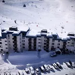 Olympic - Agreable 2 Pieces 4 Personnes Au Pied Des Pistes Mae-7556